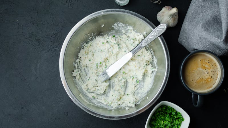 Creamy coleslaw with apple cider vinegar dressing